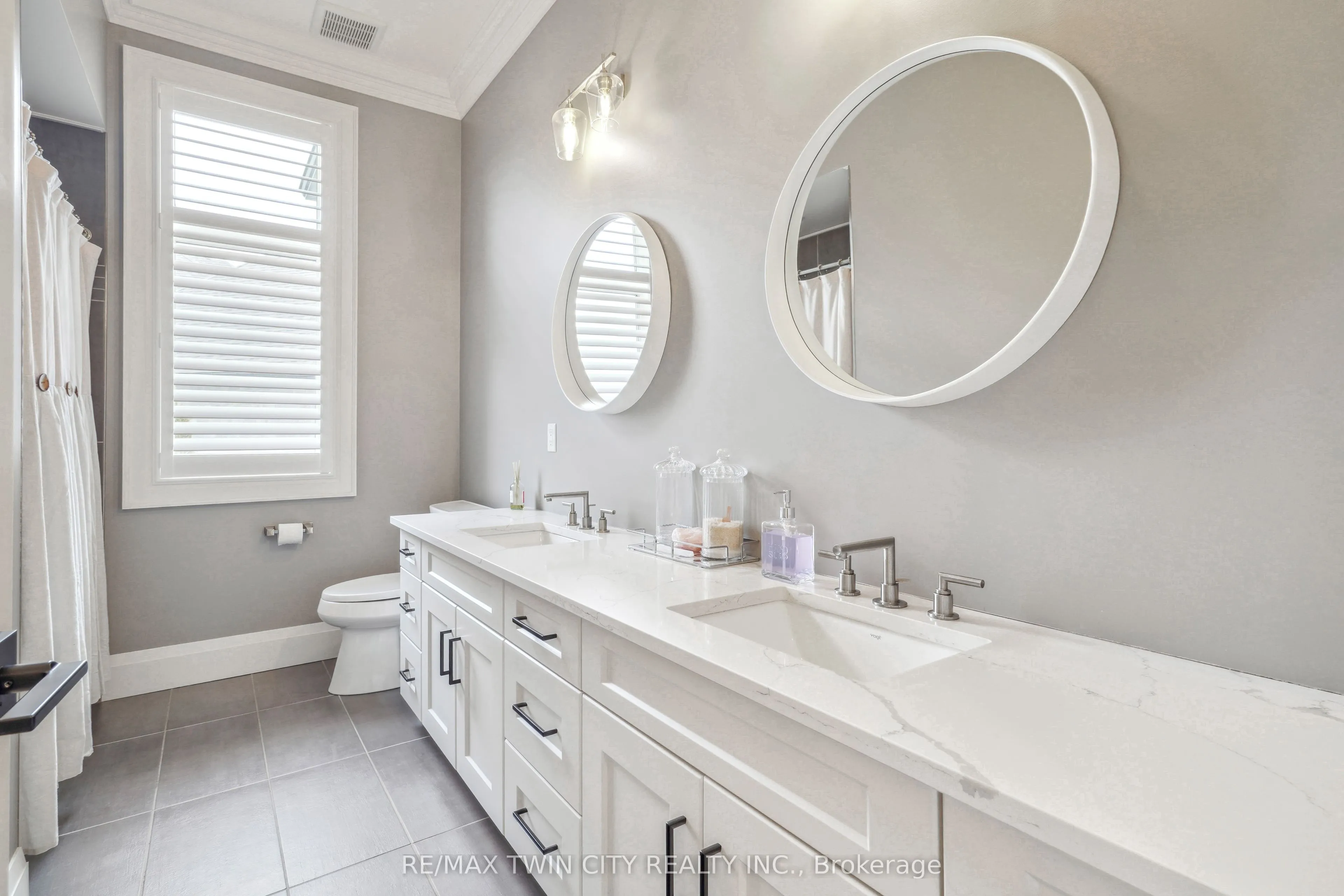 20 Tedley Boulevard, Brantford, ON N3T 5L5