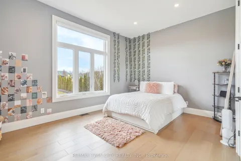 20 Tedley Boulevard, Brantford, ON N3T 5L5