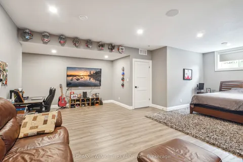20 Tedley Boulevard, Brantford, ON N3T 5L5