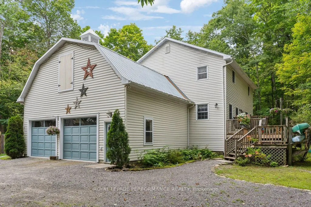 622 RIDEAU RIVER Road, Montague, ON K0G 1N0