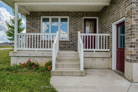 12 Clayton Street, West Perth, ON N0K 1N0