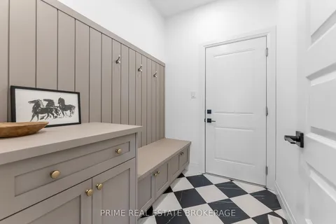 156 Ridge Street, Strathroy-Caradoc, ON N7G 0G9