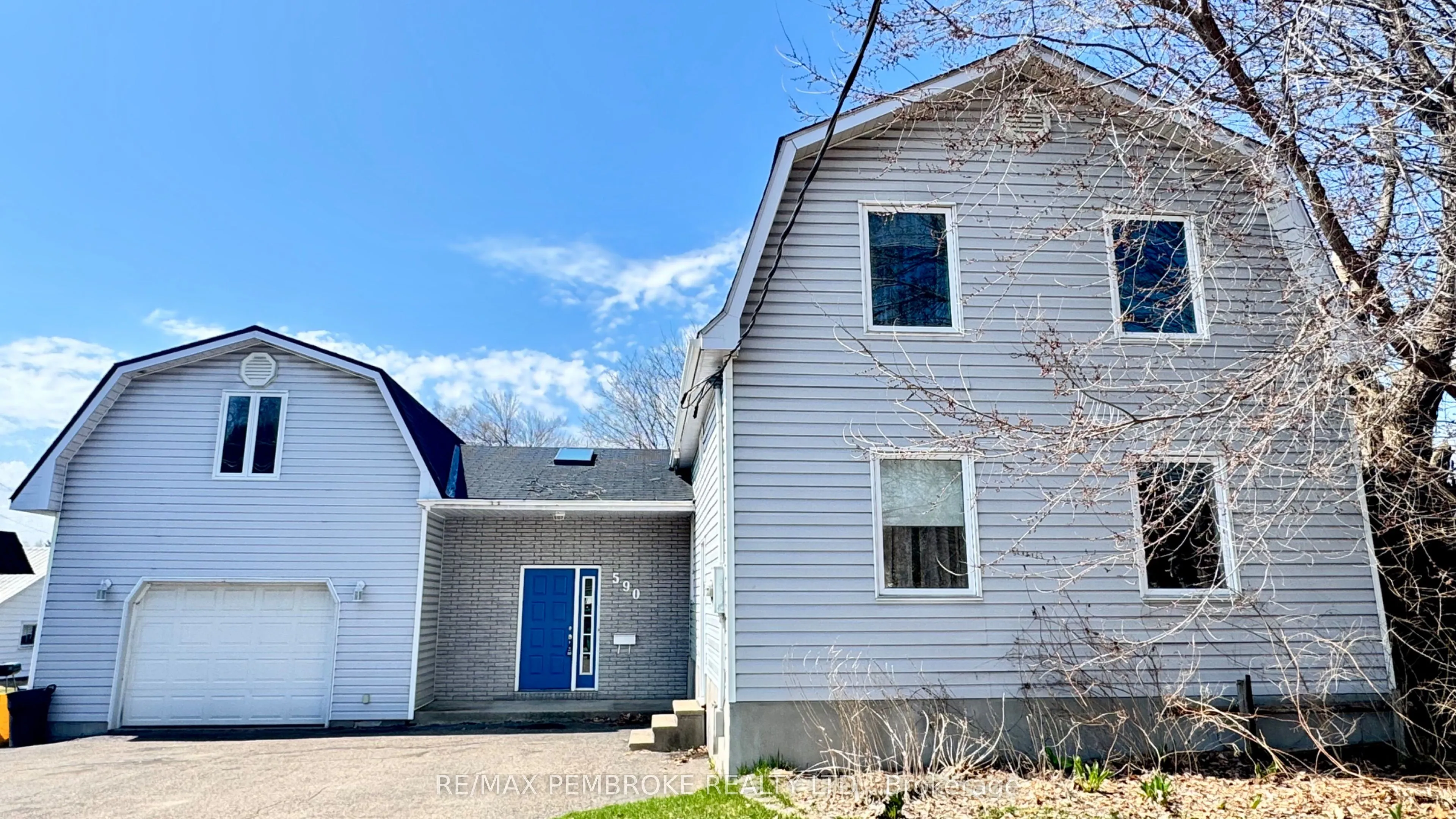 590 Boundary Road, Laurentian Valley, ON K8A 6M6