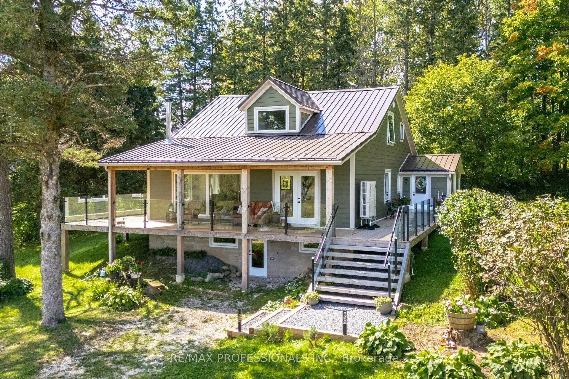 135850 9th Line, Grey Highlands, ON N0C 1H0