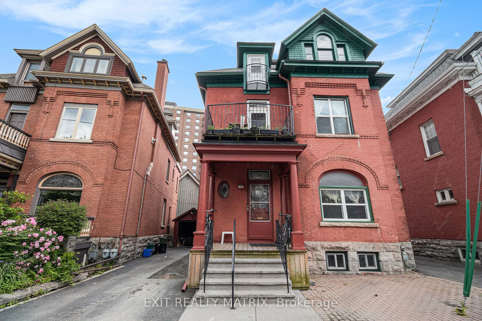14 Somerset Street, Ottawa Centre, ON K2P 0H4