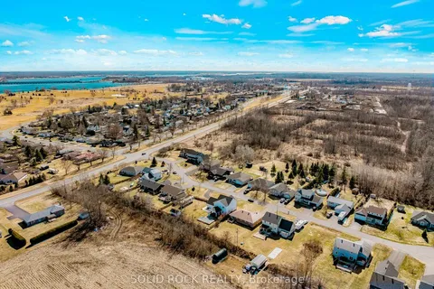 9 Grove Street, South Dundas, ON K0E 1K0