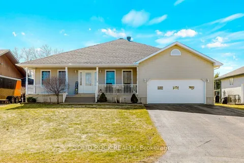 9 Grove Street, South Dundas, ON K0E 1K0