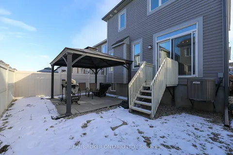 229 Meadowbreeze Drive, Kanata, ON K2M 3A6