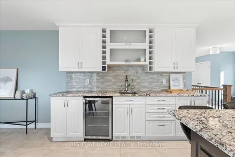 153 Prinyers Cove Crescent, Prince Edward County, ON K0K 2T0