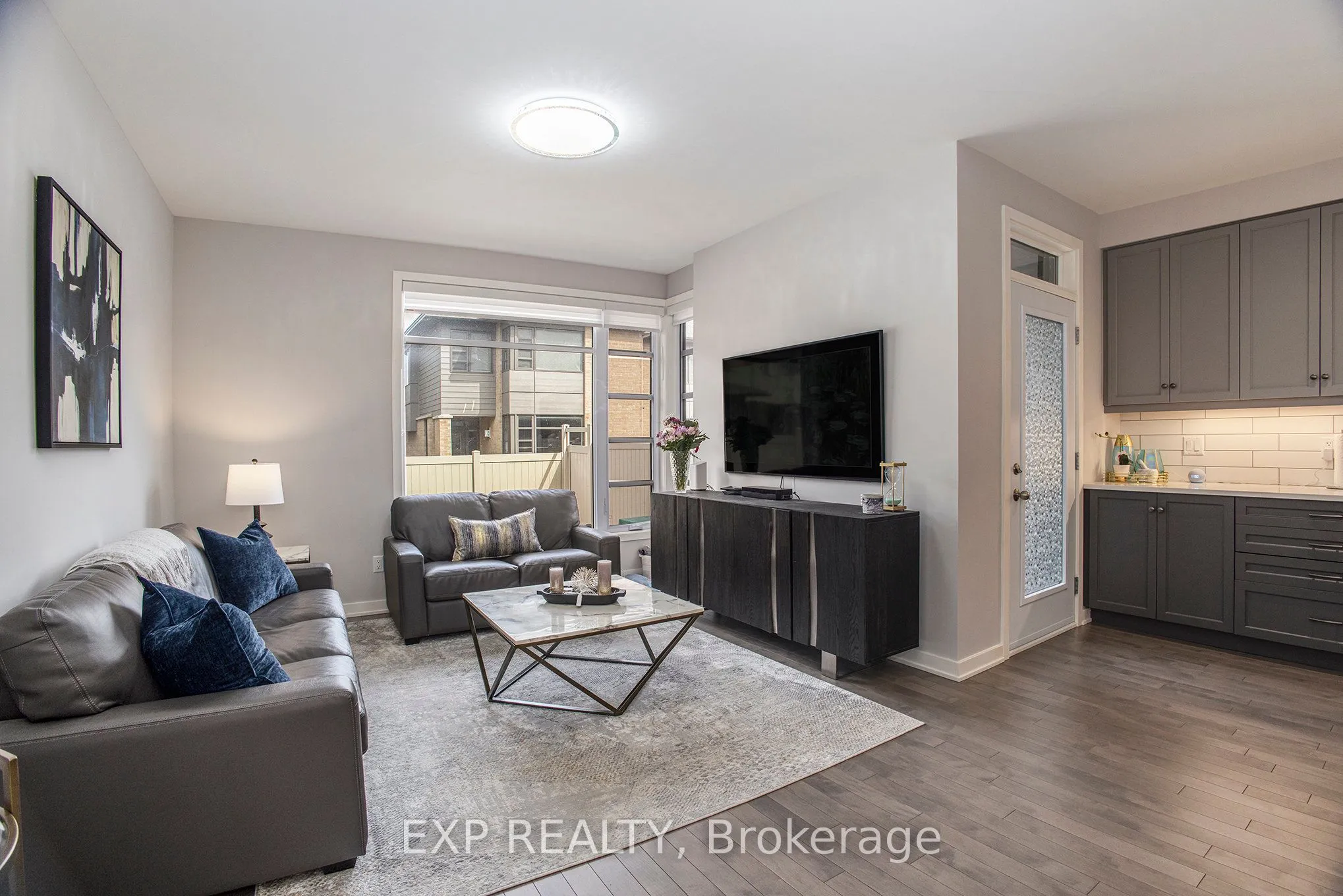 1022 Lunar Glow Crescent, Blossom Park - Airport and Area, ON K4M 0J9