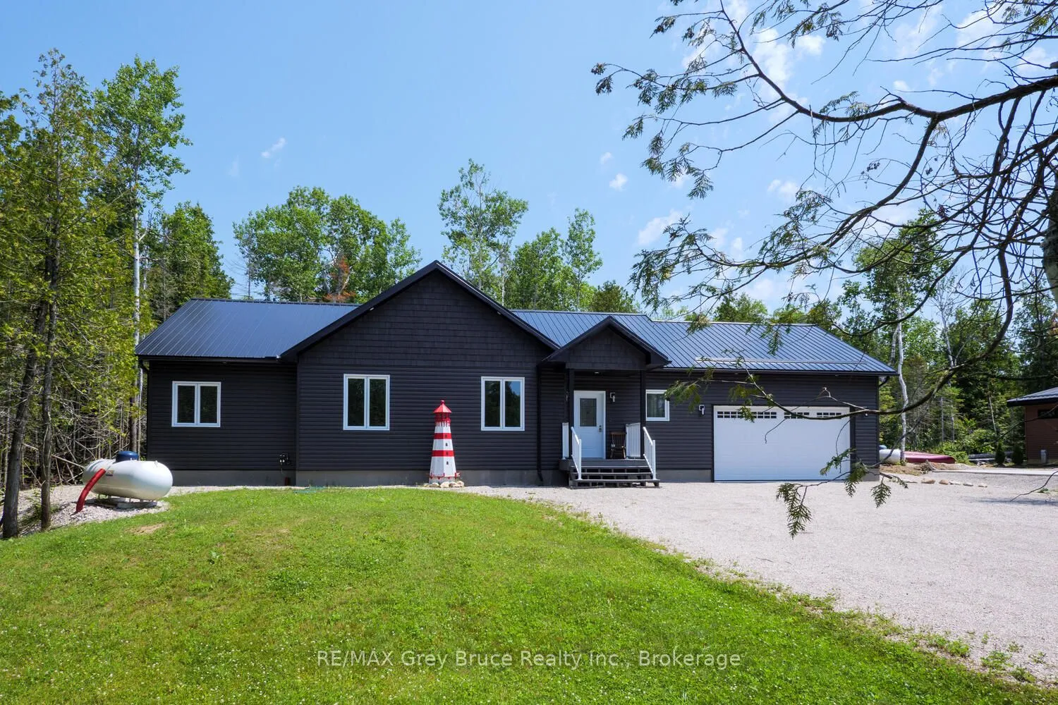 32 Devils Glen Road, Northern Bruce Peninsula, ON N0H 2T0