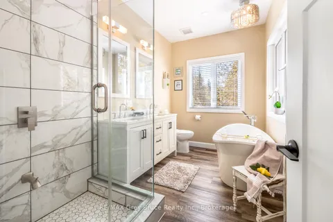 32 Devils Glen Road, Northern Bruce Peninsula, ON N0H 2T0