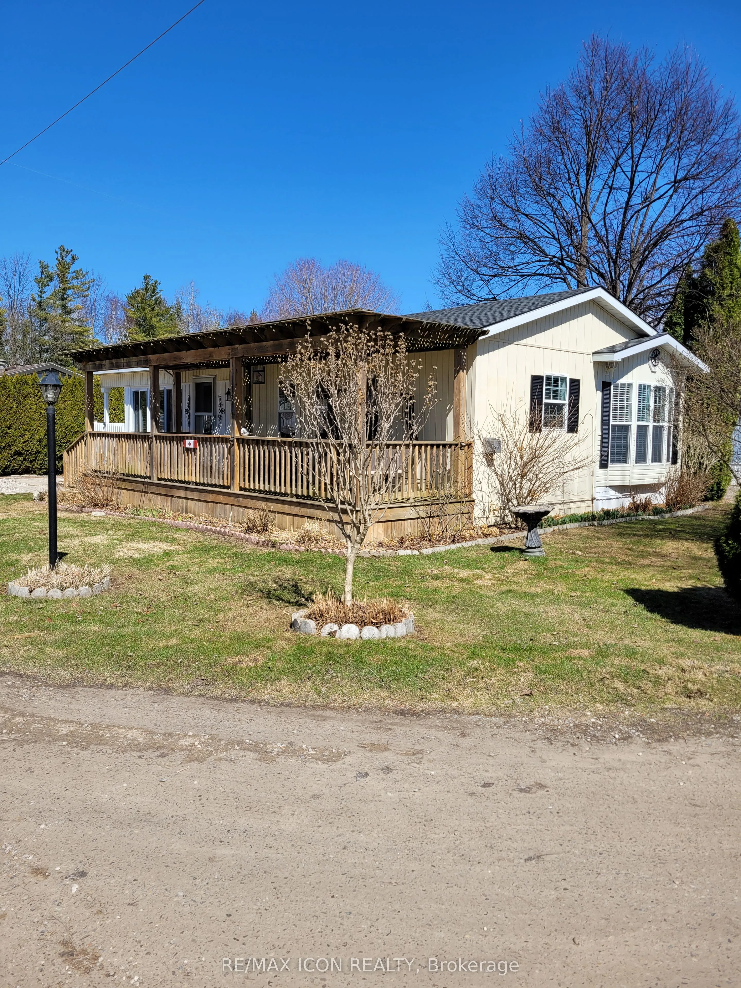 77307 Bluewater Highway, ON N0M 1G0