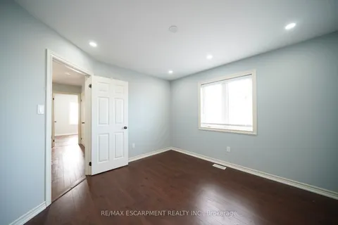 306 Blackburn Drive, Brantford, ON N3T 0G1