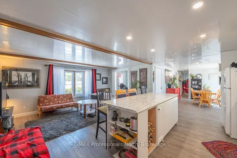 1024 Fifth Lane, Minden Hills, ON K0M 2K0
