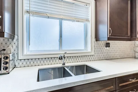 109 Ruby's Crescent, Wellington North, ON N0G 2L2