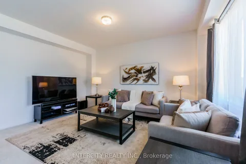 59 Harpin Way, Centre Wellington, ON N1M 0H8