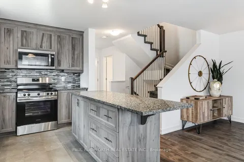 868 MATHIEU Street, Clarence-Rockland, ON K4K 0N9