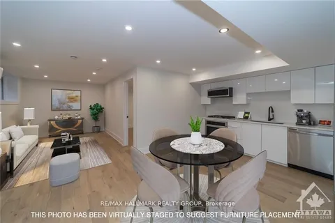 185 CARLETON Avenue, Tunneys Pasture and Ottawa West, ON K1Y 0J5