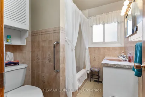 49 Sanford Street, Brighton, ON K0K 1H0
