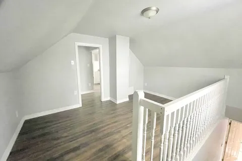 23 St Patrick Street, St. Catharines, ON L2R 1J8