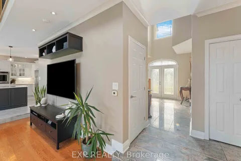 6163 ELKWOOD Drive, Greely - Metcalfe - Osgoode - Vernon and Area, ON K4P 1N1