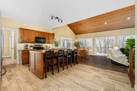 253 Ridgeview Road, Dysart et al, ON K0M 1S0