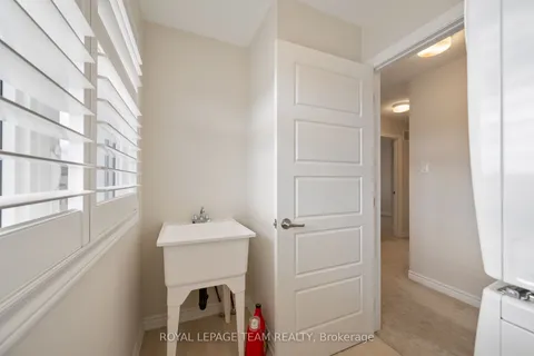 741 Derreen Avenue, Stittsville - Munster - Richmond, ON K1S 2Y9
