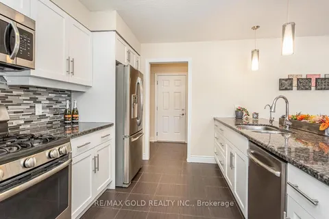 199 Summit Ridge Drive, Guelph, ON N1E 0M1