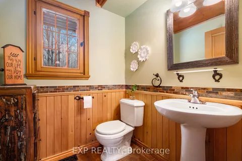 7925 RESOLUTE Way, Greely - Metcalfe - Osgoode - Vernon and Area, ON K0A 2P0