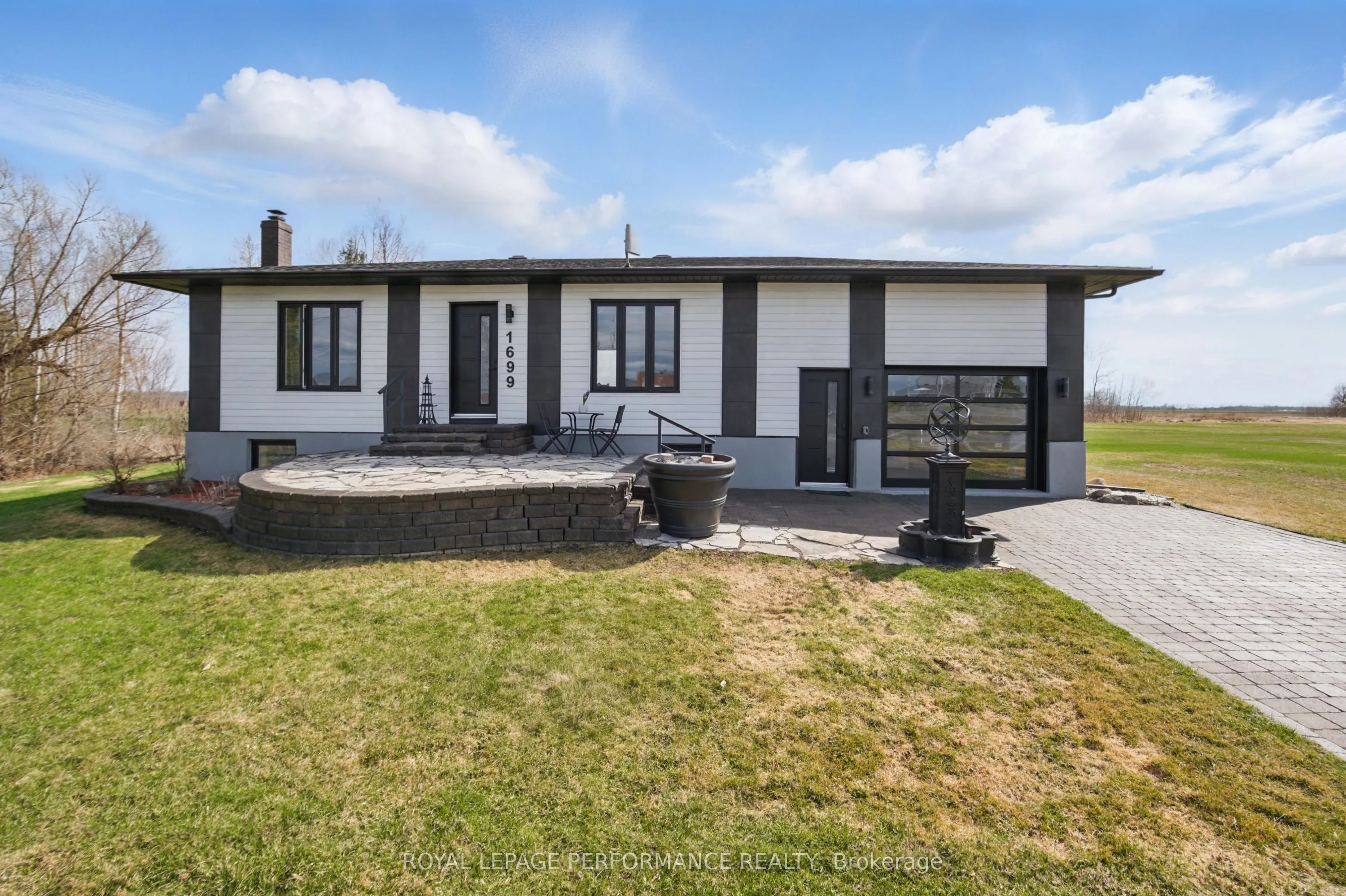 1699 Bay Road, Champlain, ON K0B 1K0