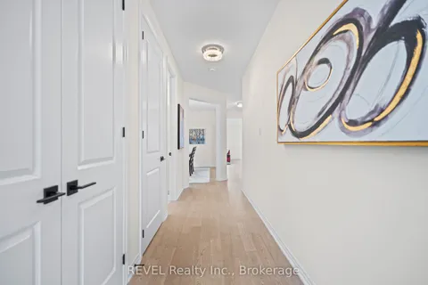 80 Explorer Way, Thorold, ON L2V 0K3