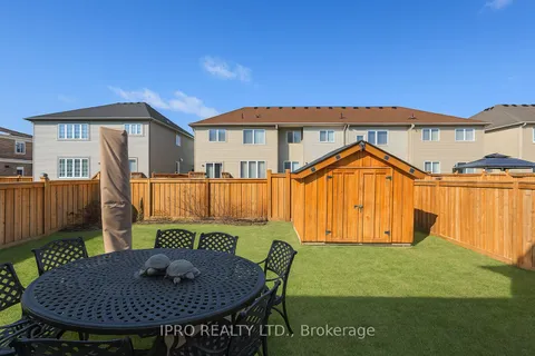 420 Henderson Way, Shelburne, ON L9V 3X4