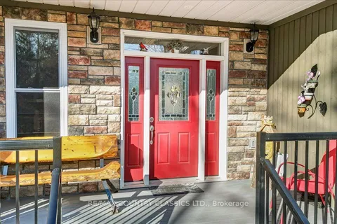 581 Forestview Road, Hastings Highlands, ON K0L 2A0