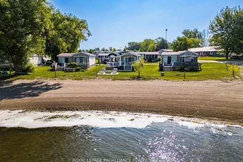 486 Cty Rd 18 - 3 Beachview Lane, Prince Edward County, ON K0K 1P0