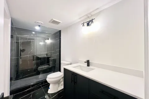 489 Regent Street, Niagara-on-the-Lake, ON L0S 1J0