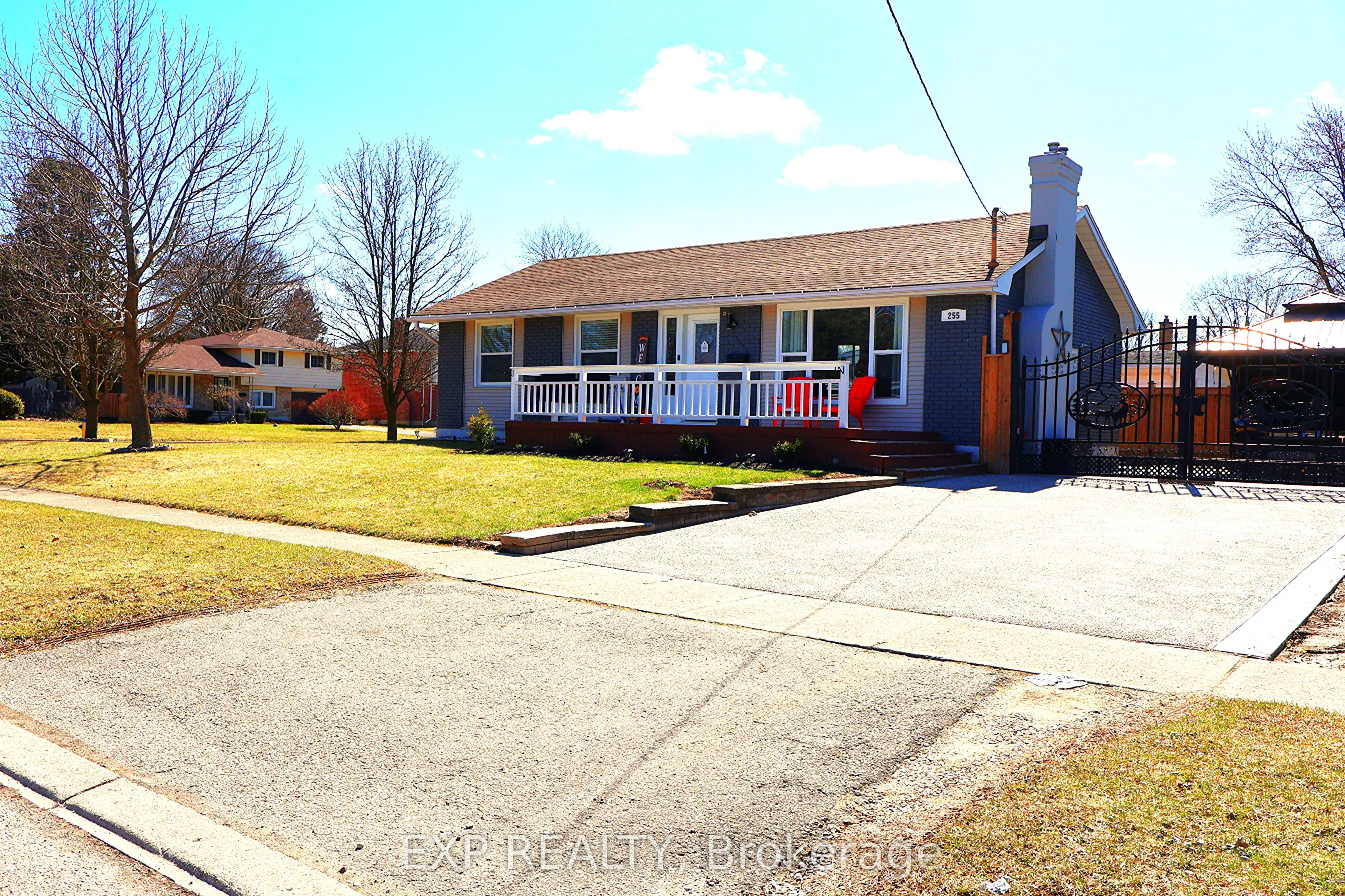 255 Edgewood Drive, Woodstock, ON N4S 7P5