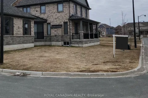 730 Whetstone Lane, ON K9H 0G8