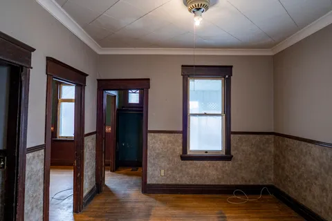 54 Harvey Street, Hamilton, ON L8L 2L8