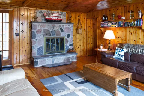 594 Warner Bay Road, Northern Bruce Peninsula, ON N0H 2R0