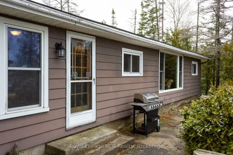 594 Warner Bay Road, Northern Bruce Peninsula, ON N0H 2R0