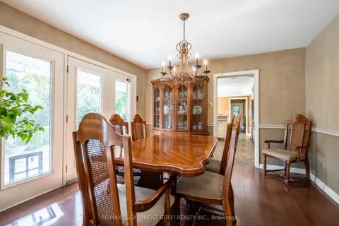 6 Summit Circle, Norfolk, ON N3Y 3K8