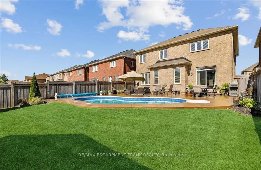 30 Curran Road, Hamilton, ON L9K 0H4