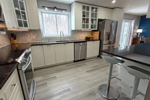 8342 ROWAN Drive, Greely - Metcalfe - Osgoode - Vernon and Area, ON K0A 2P0