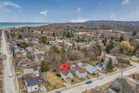163 Henry Street, Meaford, ON N4L 1E1