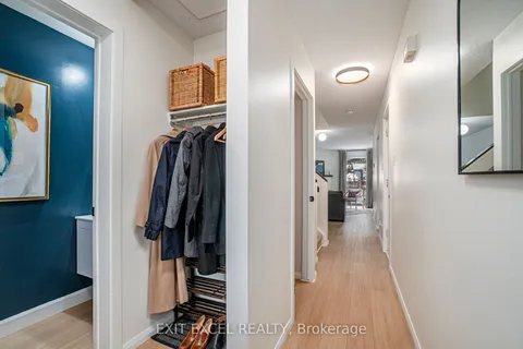 421 Valade Crescent, Orleans - Cumberland and Area, ON K4A 2W3
