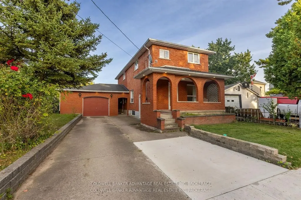 110 Garner Avenue, Welland, ON L3B 2X9