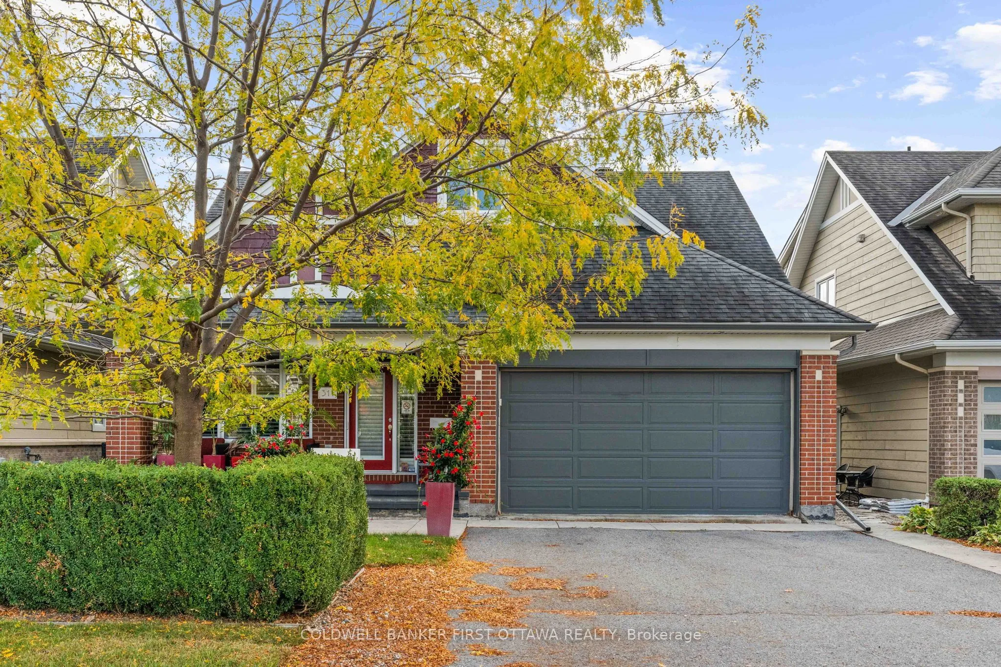 311 Blackleaf Drive, Barrhaven, ON K2J 0E8