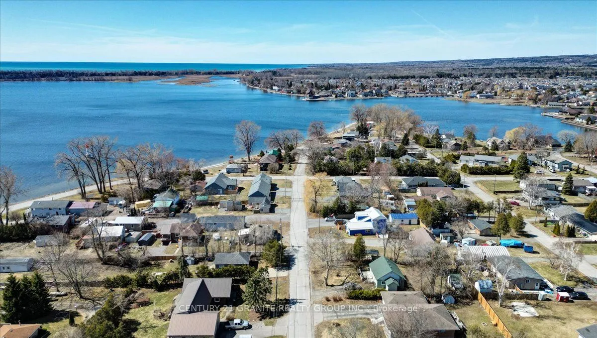 18 Price Street, Brighton, ON K0K 1H0