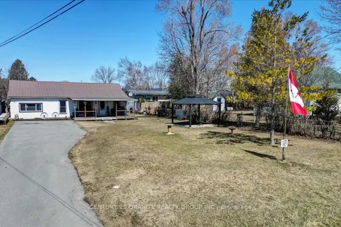 18 Price Street, Brighton, ON K0K 1H0